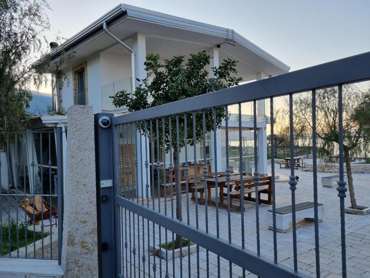 B&B San Michele Каняно Варано Екстериор снимка